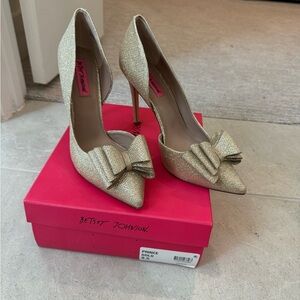 Betsy Johnson heels
